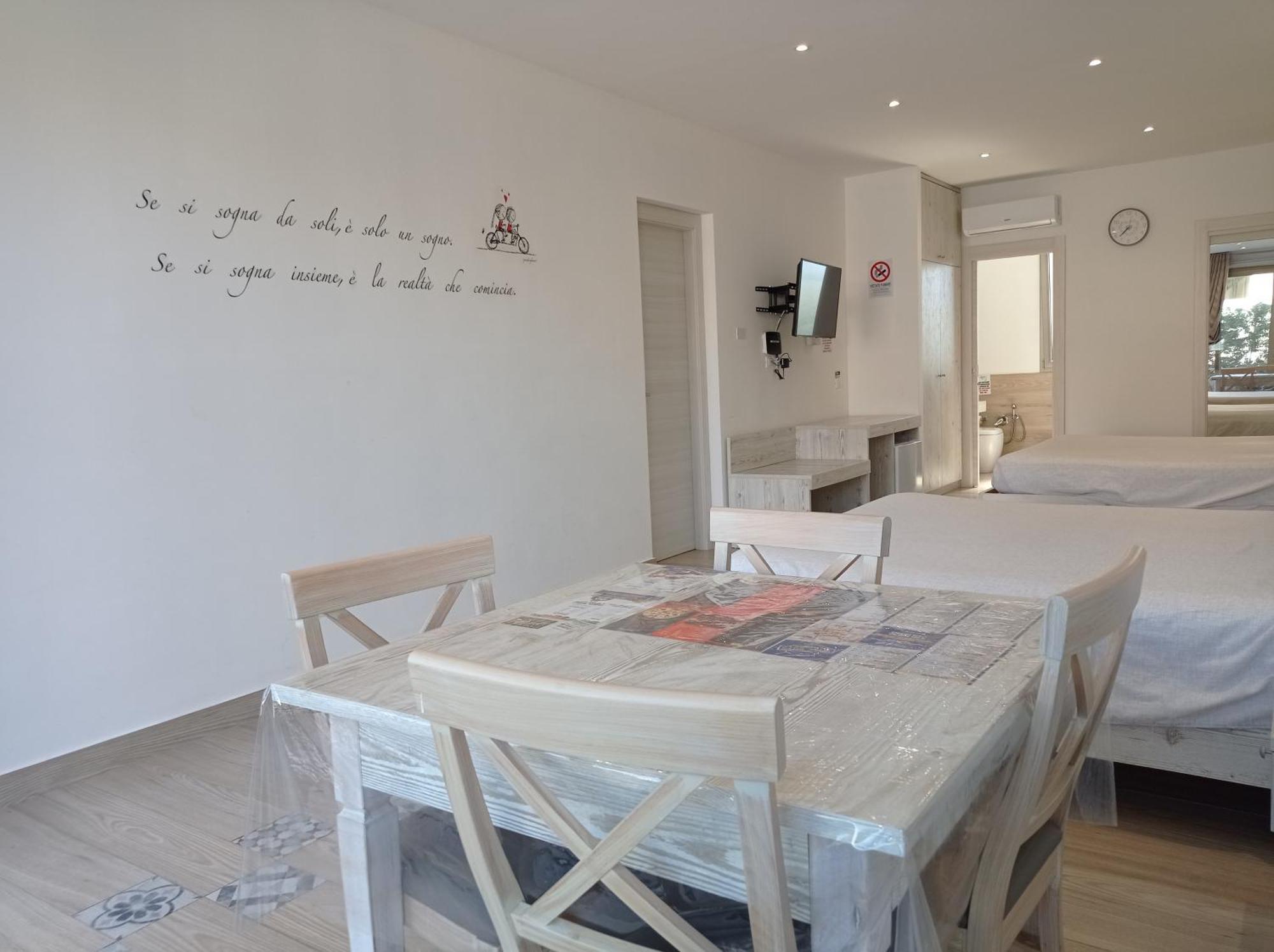 Sicily Rooms Appartamenti Carini Camera foto
